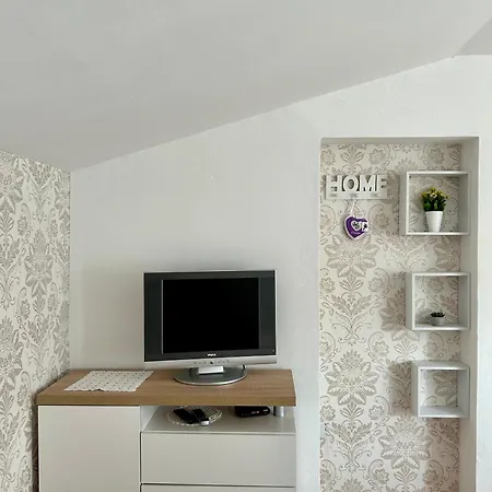 Apartment Tatjana Pag Town