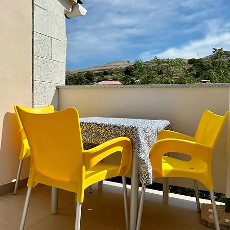 Tatjana Apartment Pag Town